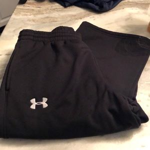 Boys Under Armour fleece pants